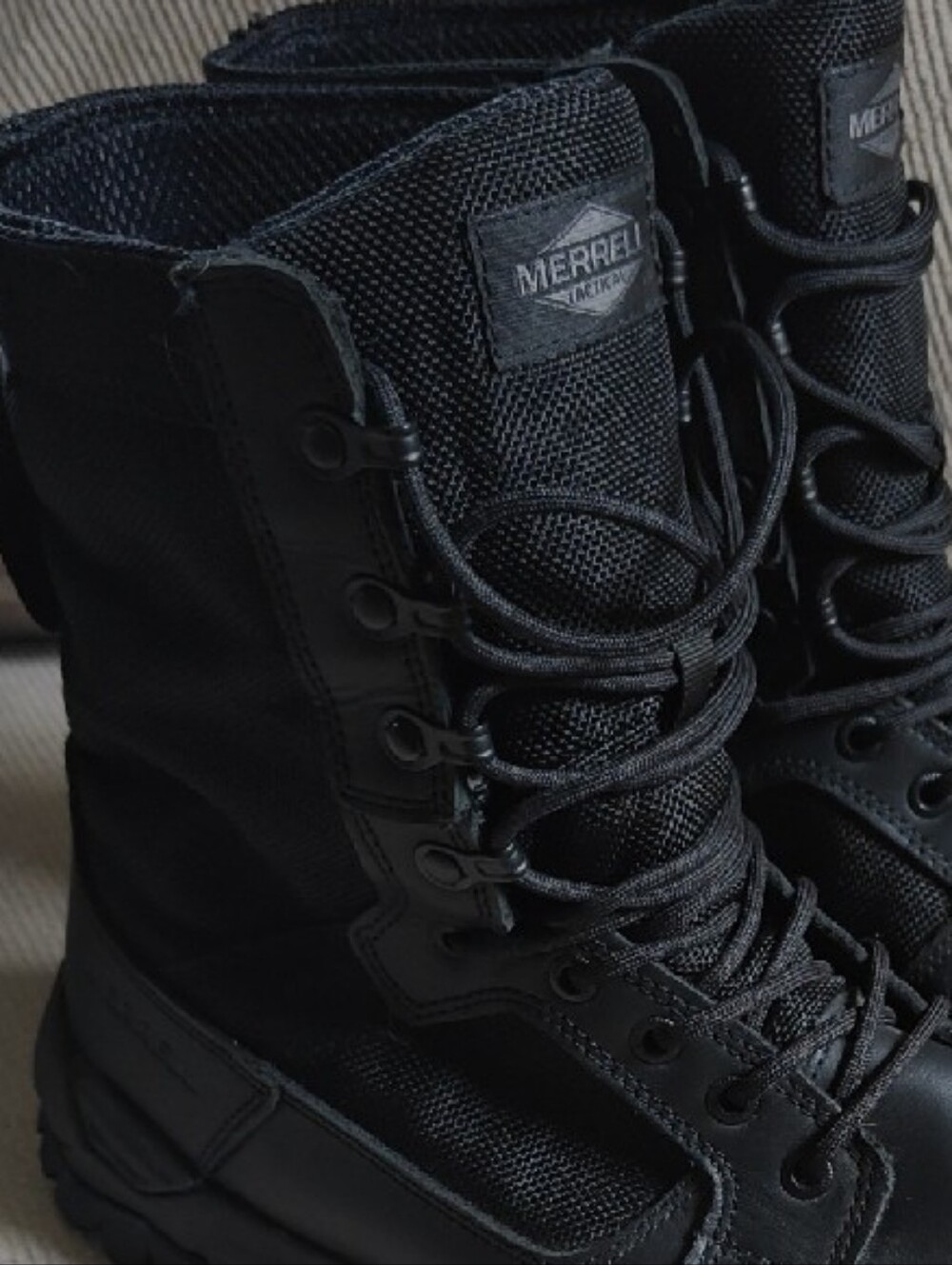 Merrell Men's Moab Black Tactical Lace-Up Boots - Picture 10 of 10